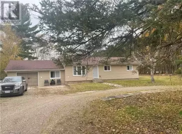 5258 30TH SIDE Road, Essa, Ontario L0M1T0, 3 Bedrooms Bedrooms, ,2 BathroomsBathrooms,Single Family,For Lease,30TH SIDE,40508456 5258 30TH SIDE Road, Essa, Ontario L0M1T0, 3 Bedrooms Bedrooms, ,2 BathroomsBathrooms,Single Family,For Lease,30TH SIDE,40508456
