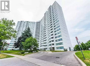 530 Lolita Gardens, Mississauga, ON L5A3T2, 3 Bedrooms Bedrooms, ,1 BathroomBathrooms,Single Family,For Sale,Lolita,W7269244