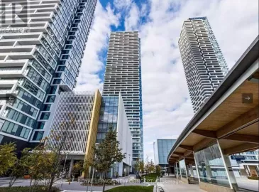 898 Portage Parkway, Vaughan, ON L4K0J6, 2 Bedrooms Bedrooms, ,2 BathroomsBathrooms,Single Family,For Sale,Portage,N7269944