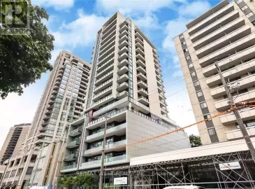 1486 Bathurst Street, Toronto, Ontario M5P3G9, 2 Bedrooms Bedrooms, ,1 BathroomBathrooms,Single Family,For Lease,Bathurst,C7270616 1486 Bathurst Street, Toronto, Ontario M5P3G9, 2 Bedrooms Bedrooms, ,1 BathroomBathrooms,Single Family,For Lease,Bathurst,C7270616