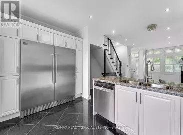 146 Resurrection Road, Toronto, Ontario M9A5H1, 4 Bedrooms Bedrooms, ,3 BathroomsBathrooms,Single Family,For Sale,Resurrection,W7272084 146 Resurrection Road, Toronto, Ontario M9A5H1, 4 Bedrooms Bedrooms, ,3 BathroomsBathrooms,Single Family,For Sale,Resurrection,W7272084