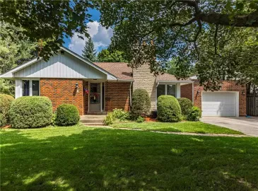 Waterdown, Ontario L8B0G2, 4 Bedrooms Bedrooms, ,2 BathroomsBathrooms,Single Family,For Sale,H4172433