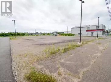 140 SIMCOE Street, Tillsonburg, Ontario N4G2J1, ,Vacant Land,For Sale,SIMCOE,40473736