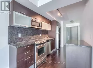 386 Yonge Street, Toronto, ON M5B0A5, 2 Bedrooms Bedrooms, ,2 BathroomsBathrooms,Single Family,For Lease,Yonge,C6811030