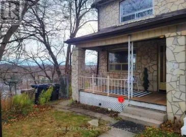 11 Humber Hill, Toronto, Ontario M6S4R9, 3 Bedrooms Bedrooms, ,2 BathroomsBathrooms,Single Family,For Sale,Humber Hill,W6817646 11 Humber Hill, Toronto, Ontario M6S4R9, 3 Bedrooms Bedrooms, ,2 BathroomsBathrooms,Single Family,For Sale,Humber Hill,W6817646