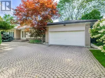 17 Harrison Road, Toronto, Ontario M2L1V3, 6 Bedrooms Bedrooms, ,3 BathroomsBathrooms,Single Family,For Sale,Harrison,C6817878 17 Harrison Road, Toronto, Ontario M2L1V3, 6 Bedrooms Bedrooms, ,3 BathroomsBathrooms,Single Family,For Sale,Harrison,C6817878