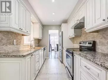 111 Gailcrest Circle, Vaughan, Ontario L4J5V8, 5 Bedrooms Bedrooms, ,3 BathroomsBathrooms,Single Family,For Sale,Gailcrest,N6817952 111 Gailcrest Circle, Vaughan, Ontario L4J5V8, 5 Bedrooms Bedrooms, ,3 BathroomsBathrooms,Single Family,For Sale,Gailcrest,N6817952