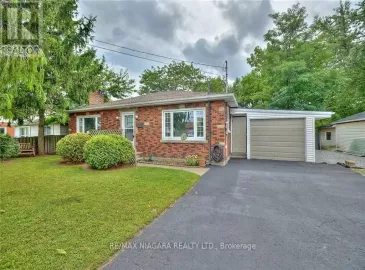 2632 Portage Road, Niagara Falls, ON L2J2J3, 3 Bedrooms Bedrooms, ,2 BathroomsBathrooms,Single Family,For Sale,Portage,X6817964 2632 Portage Road, Niagara Falls, ON L2J2J3, 3 Bedrooms Bedrooms, ,2 BathroomsBathrooms,Single Family,For Sale,Portage,X6817964