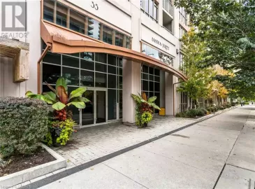 35 BASTION Street, Toronto, Ontario M5V0C2, 2 Bedrooms Bedrooms, ,2 BathroomsBathrooms,Single Family,For Sale,BASTION,40483604 35 BASTION Street, Toronto, Ontario M5V0C2, 2 Bedrooms Bedrooms, ,2 BathroomsBathrooms,Single Family,For Sale,BASTION,40483604