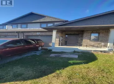 48 Manhanttan Court, St. Catharines, Ontario L2R0B8, 3 Bedrooms Bedrooms, ,2 BathroomsBathrooms,Single Family,For Sale,Manhanttan,X6818420 48 Manhanttan Court, St. Catharines, Ontario L2R0B8, 3 Bedrooms Bedrooms, ,2 BathroomsBathrooms,Single Family,For Sale,Manhanttan,X6818420