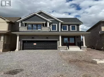 16 Stern Drive, Welland, Ontario L3B0M2, 4 Bedrooms Bedrooms, ,3 BathroomsBathrooms,Single Family,For Lease,Stern,X6818912 16 Stern Drive, Welland, Ontario L3B0M2, 4 Bedrooms Bedrooms, ,3 BathroomsBathrooms,Single Family,For Lease,Stern,X6818912