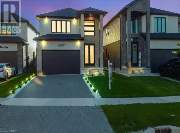 3347 DAVID MILNE Way, London, Ontario N6L0G2, 4 Bedrooms Bedrooms, ,3 BathroomsBathrooms,Single Family,For Sale,DAVID MILNE,40484108