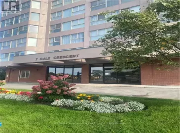 7 Gale Crescent, St. Catharines, ON L2R7M8, 2 Bedrooms Bedrooms, ,2 BathroomsBathrooms,Single Family,For Sale,Gale,X6819394