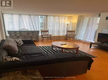 5785 Yonge Street, Toronto, ON M2M4J2, 2 Bedrooms Bedrooms, ,1 BathroomBathrooms,Single Family,For Sale,Yonge,C7000668