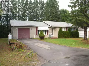 3 Balsam Street, Highlands East, Ontario K0L1M0, 2 Bedrooms Bedrooms, ,2 BathroomsBathrooms,Single Family,For Sale,Balsam,X7000828 3 Balsam Street, Highlands East, Ontario K0L1M0, 2 Bedrooms Bedrooms, ,2 BathroomsBathrooms,Single Family,For Sale,Balsam,X7000828