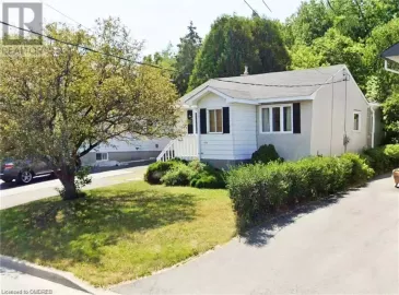 1153 SOUTHVIEW Drive, Greater Sudbury, ON P3E2L7, 5 Bedrooms Bedrooms, ,2 BathroomsBathrooms,Single Family,For Sale,SOUTHVIEW,40484231 1153 SOUTHVIEW Drive, Greater Sudbury, ON P3E2L7, 5 Bedrooms Bedrooms, ,2 BathroomsBathrooms,Single Family,For Sale,SOUTHVIEW,40484231