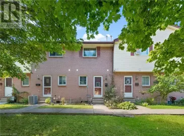 102 SILVAN Drive, Welland, ON L3C6C3, 2 Bedrooms Bedrooms, ,2 BathroomsBathrooms,Single Family,For Sale,SILVAN,40487262 102 SILVAN Drive, Welland, ON L3C6C3, 2 Bedrooms Bedrooms, ,2 BathroomsBathrooms,Single Family,For Sale,SILVAN,40487262