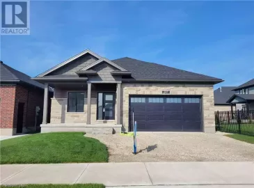 227 TIMBER TRAIL Road, Elmira, Ontario N3B0E4, 3 Bedrooms Bedrooms, ,3 BathroomsBathrooms,Single Family,For Sale,TIMBER TRAIL,40492120