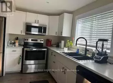 69 Churchill Street, St. Catharines, Ontario L2S2P4, 1 Bedroom Bedrooms, ,1 BathroomBathrooms,Single Family,For Sale,Churchill,X7054822