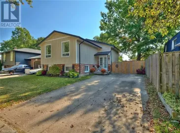 7104 VALIANT Street, Niagara Falls, Ontario L2G7J8, 3 Bedrooms Bedrooms, ,2 BathroomsBathrooms,Single Family,For Sale,VALIANT,40493425