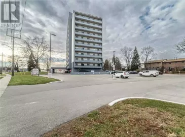640 WEST Street, Brantford, Ontario N3R6M3, 2 Bedrooms Bedrooms, ,1 BathroomBathrooms,Single Family,For Sale,WEST,40494803 640 WEST Street, Brantford, Ontario N3R6M3, 2 Bedrooms Bedrooms, ,1 BathroomBathrooms,Single Family,For Sale,WEST,40494803