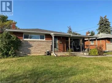 6940 RICHMOND Crescent, Niagara Falls, Ontario L2G5W6, 2 Bedrooms Bedrooms, ,2 BathroomsBathrooms,Single Family,For Sale,RICHMOND,40492821 6940 RICHMOND Crescent, Niagara Falls, Ontario L2G5W6, 2 Bedrooms Bedrooms, ,2 BathroomsBathrooms,Single Family,For Sale,RICHMOND,40492821
