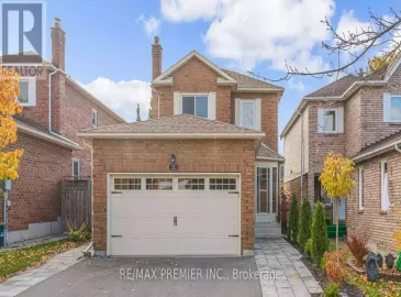 23 Sunbird Boulevard, Georgina, Ontario L4P3R9, 4 Bedrooms Bedrooms, ,4 BathroomsBathrooms,Single Family,For Sale,Sunbird,N7056994 23 Sunbird Boulevard, Georgina, Ontario L4P3R9, 4 Bedrooms Bedrooms, ,4 BathroomsBathrooms,Single Family,For Sale,Sunbird,N7056994