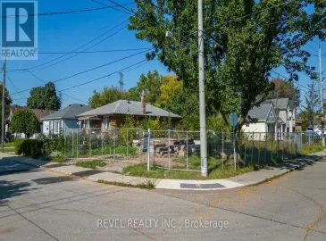 213 Grace, Hamilton, ON L8H3X4, 3 Bedrooms Bedrooms, ,3 BathroomsBathrooms,Single Family,For Sale,Grace,X7056622 213 Grace, Hamilton, ON L8H3X4, 3 Bedrooms Bedrooms, ,3 BathroomsBathrooms,Single Family,For Sale,Grace,X7056622