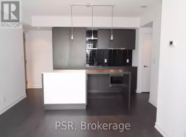100 Harbour Street, Toronto, Ontario M5J0B5, 1 Bedroom Bedrooms, ,1 BathroomBathrooms,Single Family,For Lease,Harbour,C7057530