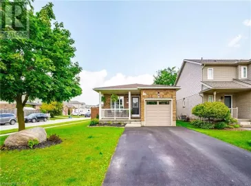 35 MILLIGAN Street, Fergus, Ontario N1M3S4, 4 Bedrooms Bedrooms, ,2 BathroomsBathrooms,Single Family,For Sale,MILLIGAN,40497189