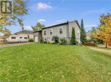 11 NELSON Street, Clifford, Ontario N0G1M0, 5 Bedrooms Bedrooms, ,3 BathroomsBathrooms,Single Family,For Sale,NELSON,40498371
