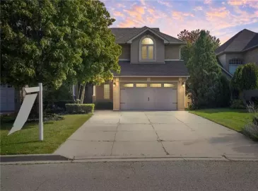 Ancaster, Ontario L9K1G9, 3 Bedrooms Bedrooms, ,4 BathroomsBathrooms,Single Family,For Sale,H4176600