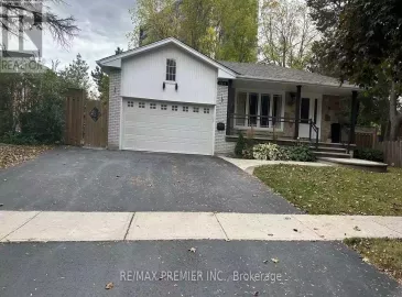 2014 Waycross Crescent, Mississauga, ON L5K1H9, 3 Bedrooms Bedrooms, ,1 BathroomBathrooms,Single Family,For Lease,Waycross,W7218124 2014 Waycross Crescent, Mississauga, ON L5K1H9, 3 Bedrooms Bedrooms, ,1 BathroomBathrooms,Single Family,For Lease,Waycross,W7218124
