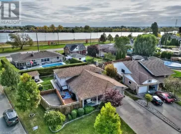 29 BAHAMA Bay, St. Catharines, Ontario L2M7W2, 5 Bedrooms Bedrooms, ,3 BathroomsBathrooms,Single Family,For Sale,BAHAMA,40496924 29 BAHAMA Bay, St. Catharines, Ontario L2M7W2, 5 Bedrooms Bedrooms, ,3 BathroomsBathrooms,Single Family,For Sale,BAHAMA,40496924