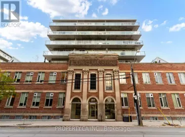 201 Carlaw, Toronto, Ontario M4M2S3, 1 Bedroom Bedrooms, ,1 BathroomBathrooms,Single Family,For Sale,Carlaw,E7243748