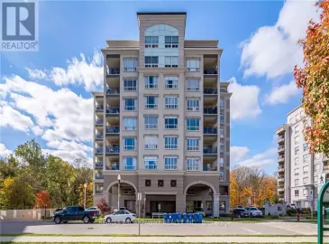 3000 Creekside Drive, Hamilton, ON L9H7S8, 1 Bedroom Bedrooms, ,2 BathroomsBathrooms,Single Family,For Sale,Creekside,X7244000 3000 Creekside Drive, Hamilton, ON L9H7S8, 1 Bedroom Bedrooms, ,2 BathroomsBathrooms,Single Family,For Sale,Creekside,X7244000