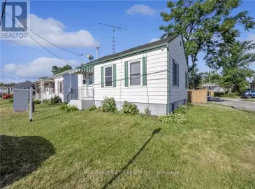 27 St George Street, St. Catharines, ON L2M5P4, 3 Bedrooms Bedrooms, ,1 BathroomBathrooms,Single Family,For Lease,St George,X7244306 27 St George Street, St. Catharines, ON L2M5P4, 3 Bedrooms Bedrooms, ,1 BathroomBathrooms,Single Family,For Lease,St George,X7244306