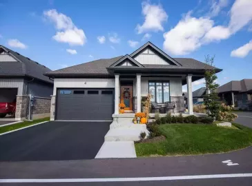 Jarvis, Ontario N0A1K0, 3 Bedrooms Bedrooms, ,3 BathroomsBathrooms,Single Family,For Sale,H4178180