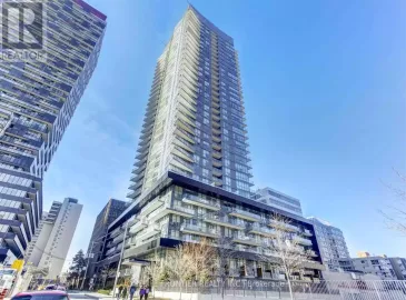 30 Roehampton, Toronto, Ontario M4P0B9, 2 Bedrooms Bedrooms, ,2 BathroomsBathrooms,Single Family,For Sale,Roehampton,C7245170