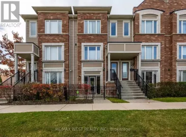 36 Walter Dove Court, Aurora, Ontario L4G0S8, 2 Bedrooms Bedrooms, ,2 BathroomsBathrooms,Single Family,For Sale,Walter Dove,N7264162 36 Walter Dove Court, Aurora, Ontario L4G0S8, 2 Bedrooms Bedrooms, ,2 BathroomsBathrooms,Single Family,For Sale,Walter Dove,N7264162