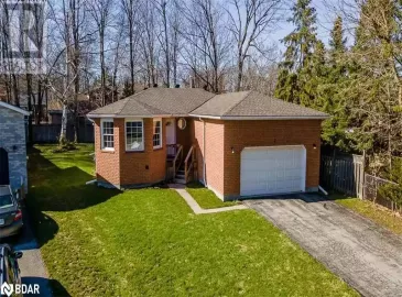 3 CHESTNUT Court, Barrie, Ontario L4M6K8, 5 Bedrooms Bedrooms, ,3 BathroomsBathrooms,Single Family,For Lease,CHESTNUT,40508070