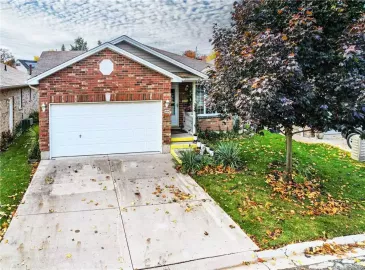 Vineland, Ontario L0R2C0, 2 Bedrooms Bedrooms, ,2 BathroomsBathrooms,Single Family,For Sale,H4178315 Vineland, Ontario L0R2C0, 2 Bedrooms Bedrooms, ,2 BathroomsBathrooms,Single Family,For Sale,H4178315