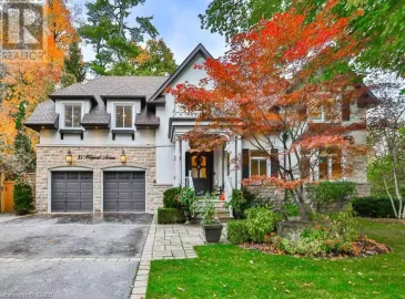 51 HOLYROOD Avenue, Oakville, ON L6K2V4, 6 Bedrooms Bedrooms, ,5 BathroomsBathrooms,Single Family,For Sale,HOLYROOD,40507397 51 HOLYROOD Avenue, Oakville, ON L6K2V4, 6 Bedrooms Bedrooms, ,5 BathroomsBathrooms,Single Family,For Sale,HOLYROOD,40507397