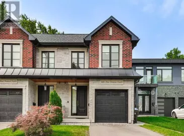 34B Pine, Mississauga, ON L5H2P8, 5 Bedrooms Bedrooms, ,4 BathroomsBathrooms,Single Family,For Sale,Pine,W7271760