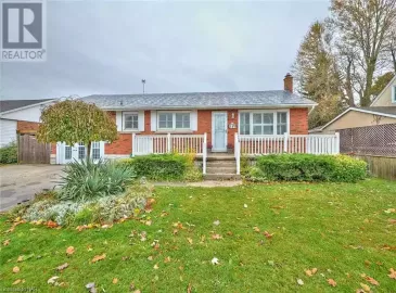 199 THOROLD Road, Welland, Ontario L3C3V7, 3 Bedrooms Bedrooms, ,2 BathroomsBathrooms,Single Family,For Sale,THOROLD,40508025