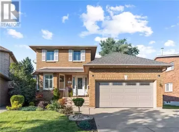 102 SEATON PLACE Drive, Hamilton, ON L8E4A6, 5 Bedrooms Bedrooms, ,4 BathroomsBathrooms,Single Family,For Sale,SEATON PLACE,40509164