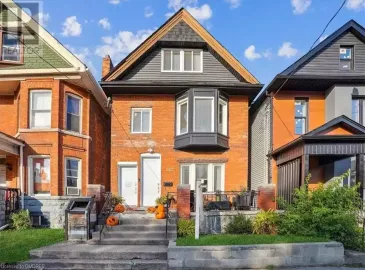 523 CANNON Street, Hamilton, Ontario L8L2E6, 4 Bedrooms Bedrooms, ,4 BathroomsBathrooms,Multi-family,For Sale,CANNON,40508484 523 CANNON Street, Hamilton, Ontario L8L2E6, 4 Bedrooms Bedrooms, ,4 BathroomsBathrooms,Multi-family,For Sale,CANNON,40508484