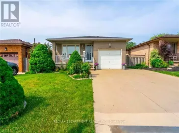 15 Trenholme Crescent, Hamilton, Ontario L8W2L2, 3 Bedrooms Bedrooms, ,2 BathroomsBathrooms,Single Family,For Sale,Trenholme,X7272890 15 Trenholme Crescent, Hamilton, Ontario L8W2L2, 3 Bedrooms Bedrooms, ,2 BathroomsBathrooms,Single Family,For Sale,Trenholme,X7272890