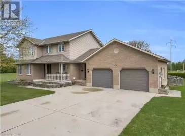 636 17TH ST Crescent, Hanover, Ontario N4N3S7, 3 Bedrooms Bedrooms, ,4 BathroomsBathrooms,Single Family,For Sale,17TH ST,40509348 636 17TH ST Crescent, Hanover, Ontario N4N3S7, 3 Bedrooms Bedrooms, ,4 BathroomsBathrooms,Single Family,For Sale,17TH ST,40509348