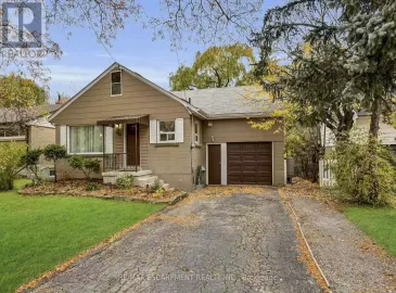 468 East 36th Street, Hamilton, Ontario L8V4A5, 4 Bedrooms Bedrooms, ,2 BathroomsBathrooms,Single Family,For Sale,East 36th,X7274164